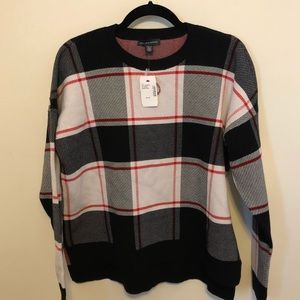 Saks fifth avenue sweater - size large